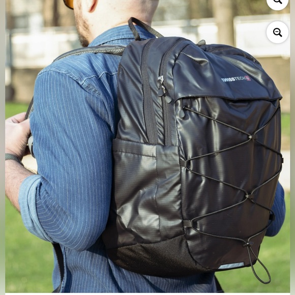 Swiss Tech Unisex Bungee 20 Liter Backpack for School or Work, Black - Picture 8 of 12